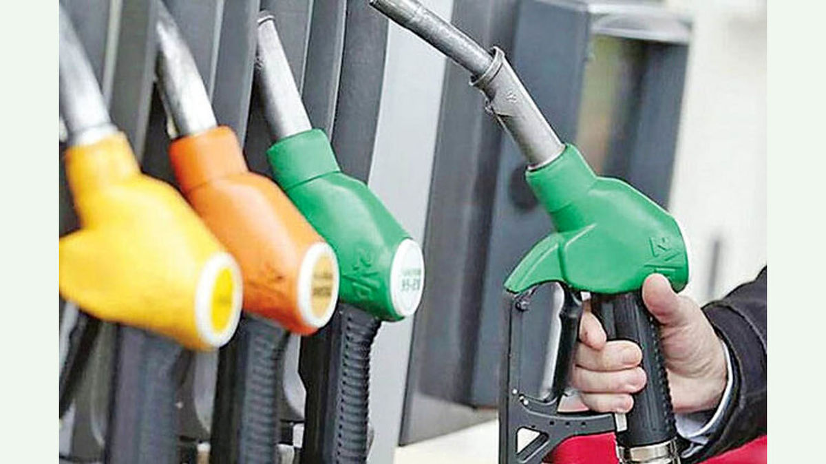 ظهور نشانه‌های افزایش قیمت بنزین برای سال ۱۴۰۲