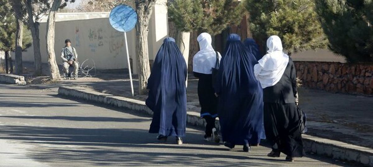 طالبان به زنان اجازه از سرگیری فعالیت در نهادهای غیردولتی را می‌دهد
