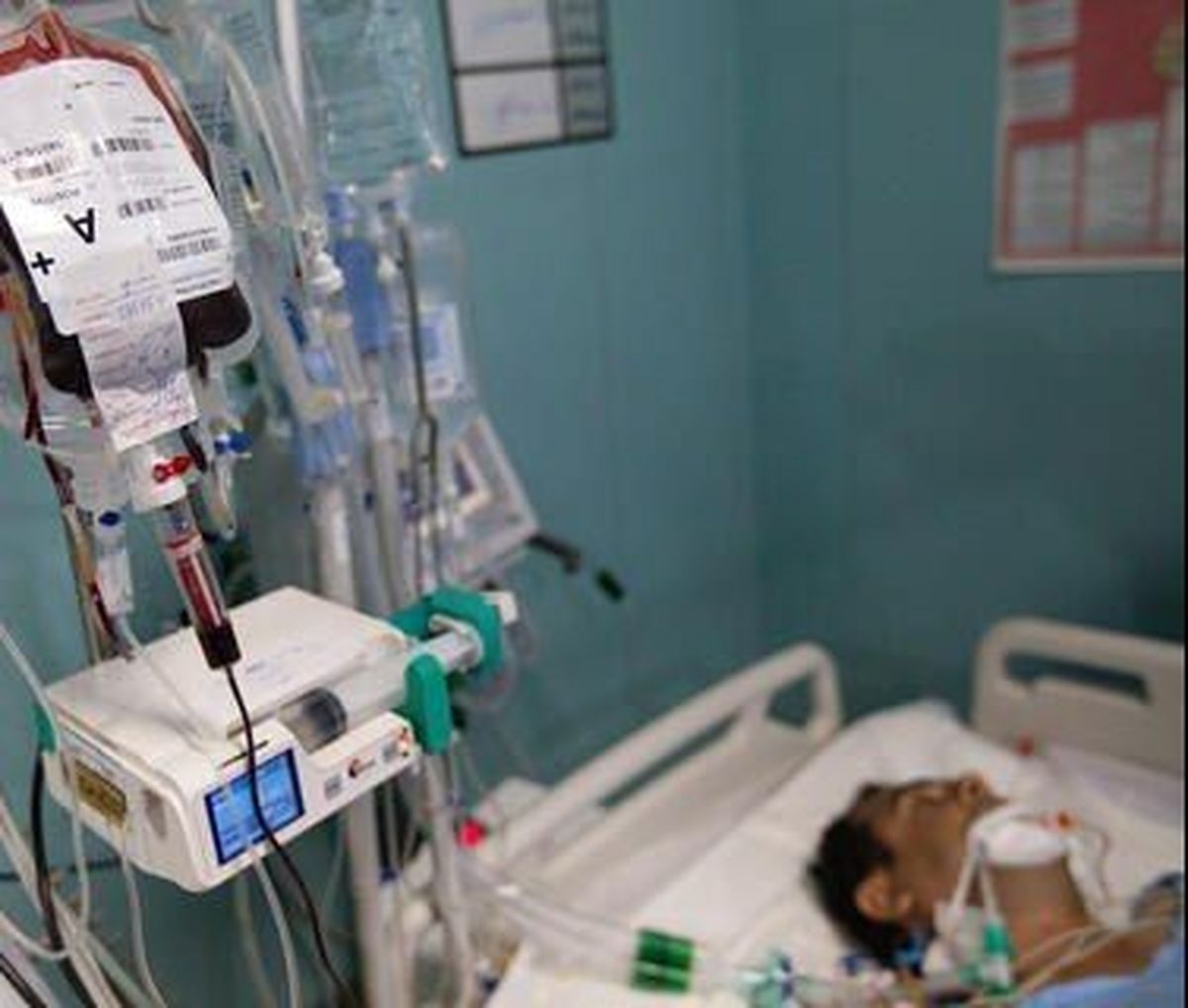 پدر کیان پیرفلک برای ادامه روند درمان به تهران اعزام شد