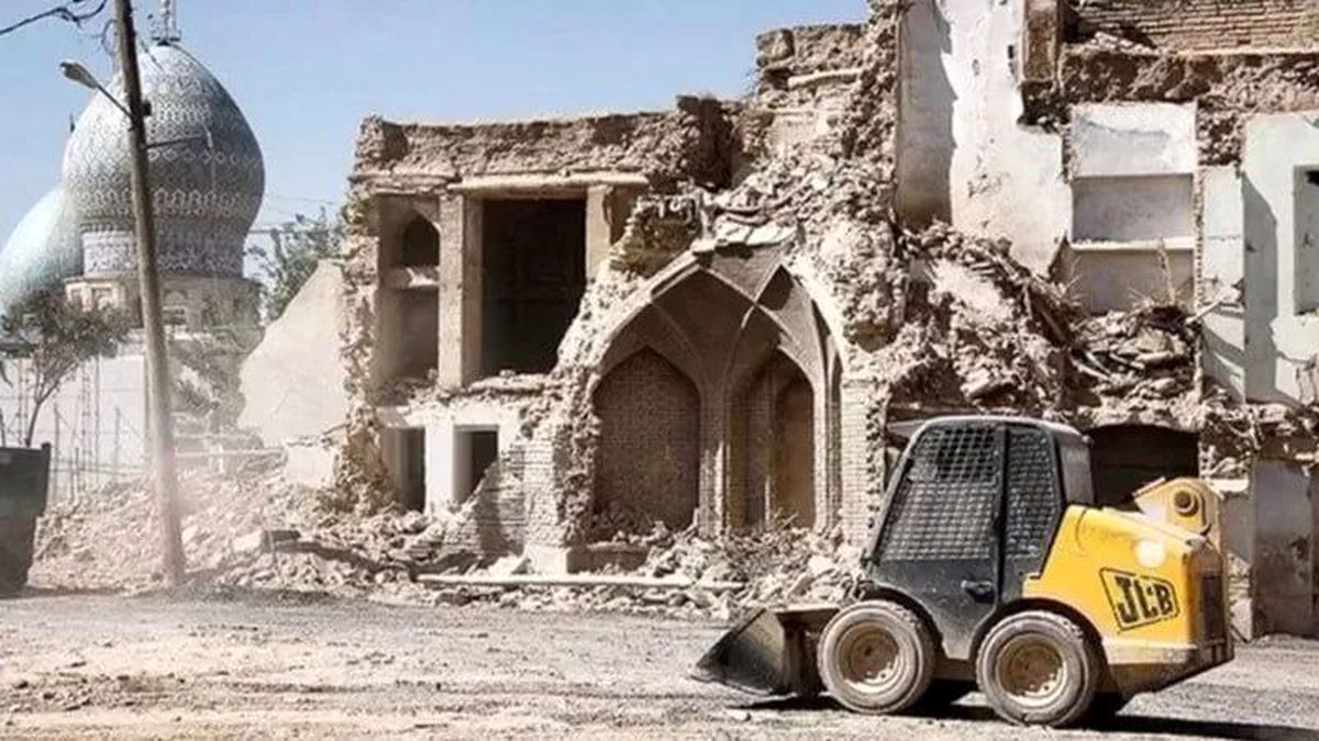 اعتراض گسترده به تخریب بافت قدیمی شیراز به بهانه توسعه حرم
