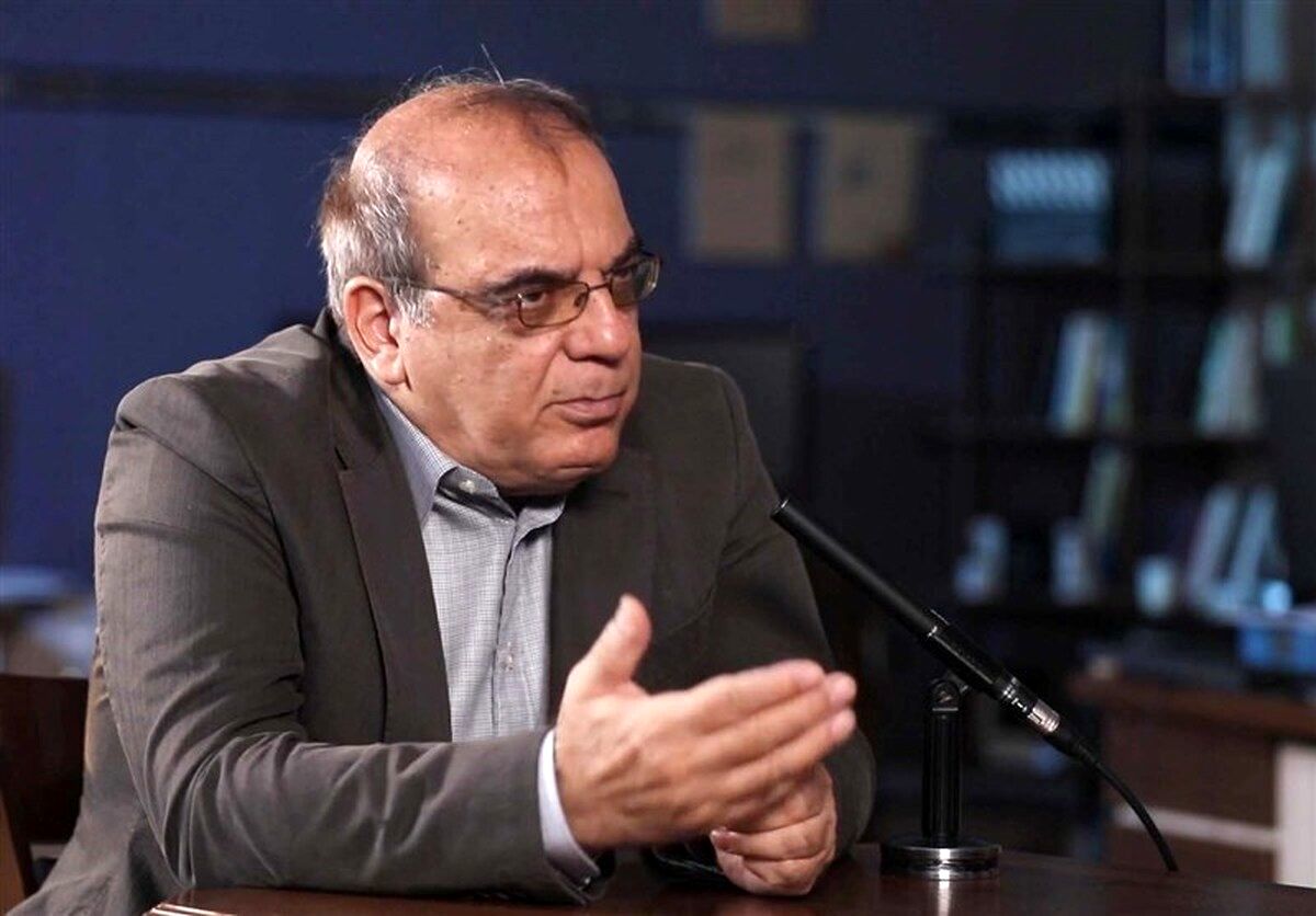 عباس عبدی: تامین کسری بودجه و جلب رضایت مردم با هم جمع‌شدنی نیستند