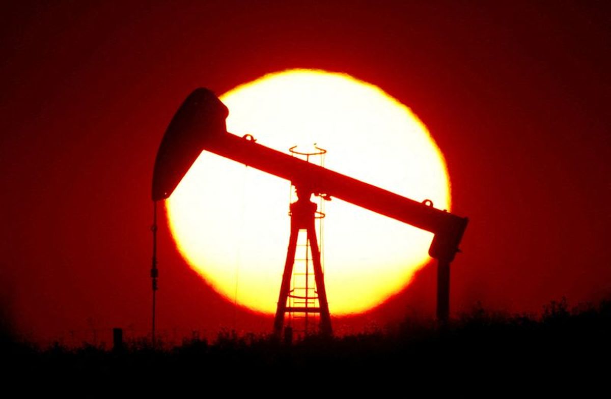 پیش‌بینی رویترز از قیمت نفت در سال ۲۰۲۲